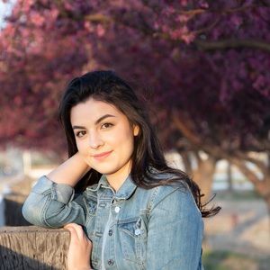 Meet your Posher, Jasmine